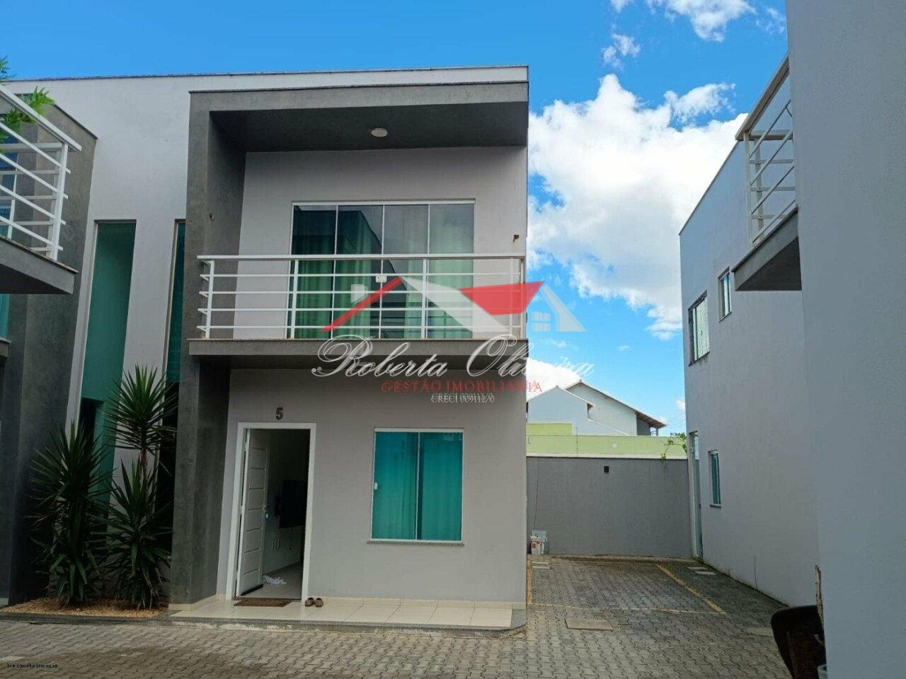 Duplex para Venda - Barra de São João