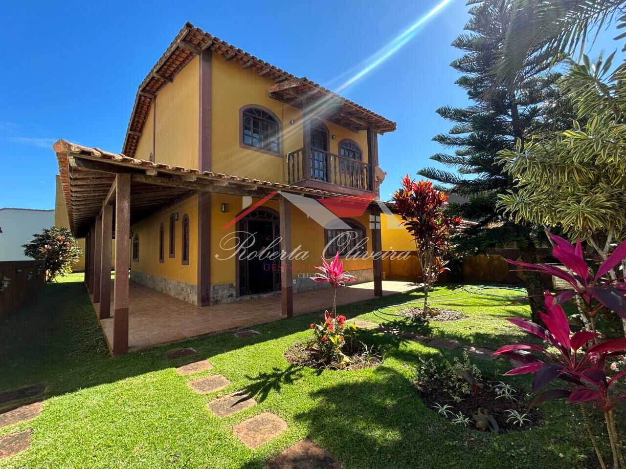 Sobrado para Venda - Orla 500 Tamoios