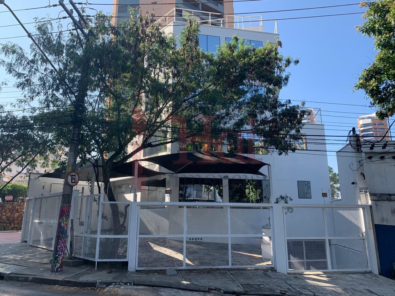 Prédio Comercial para Locação - Vila Madalena