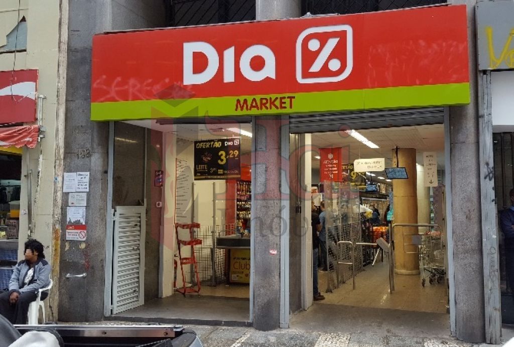  Loja e Salão para Venda - República