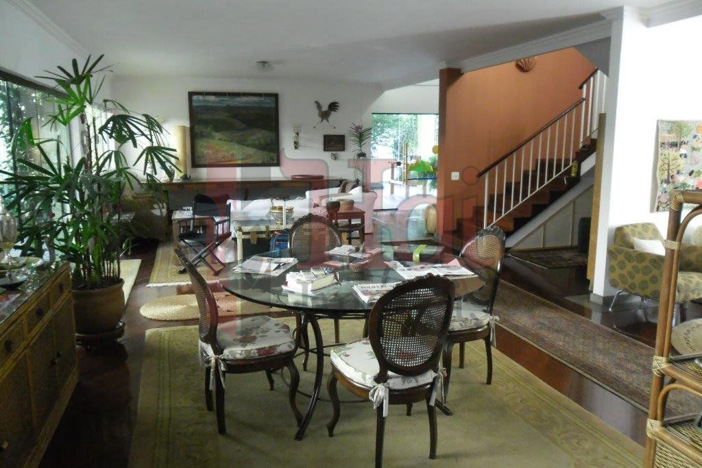 Casa Assobradada para Venda - Alto de Pinheiros