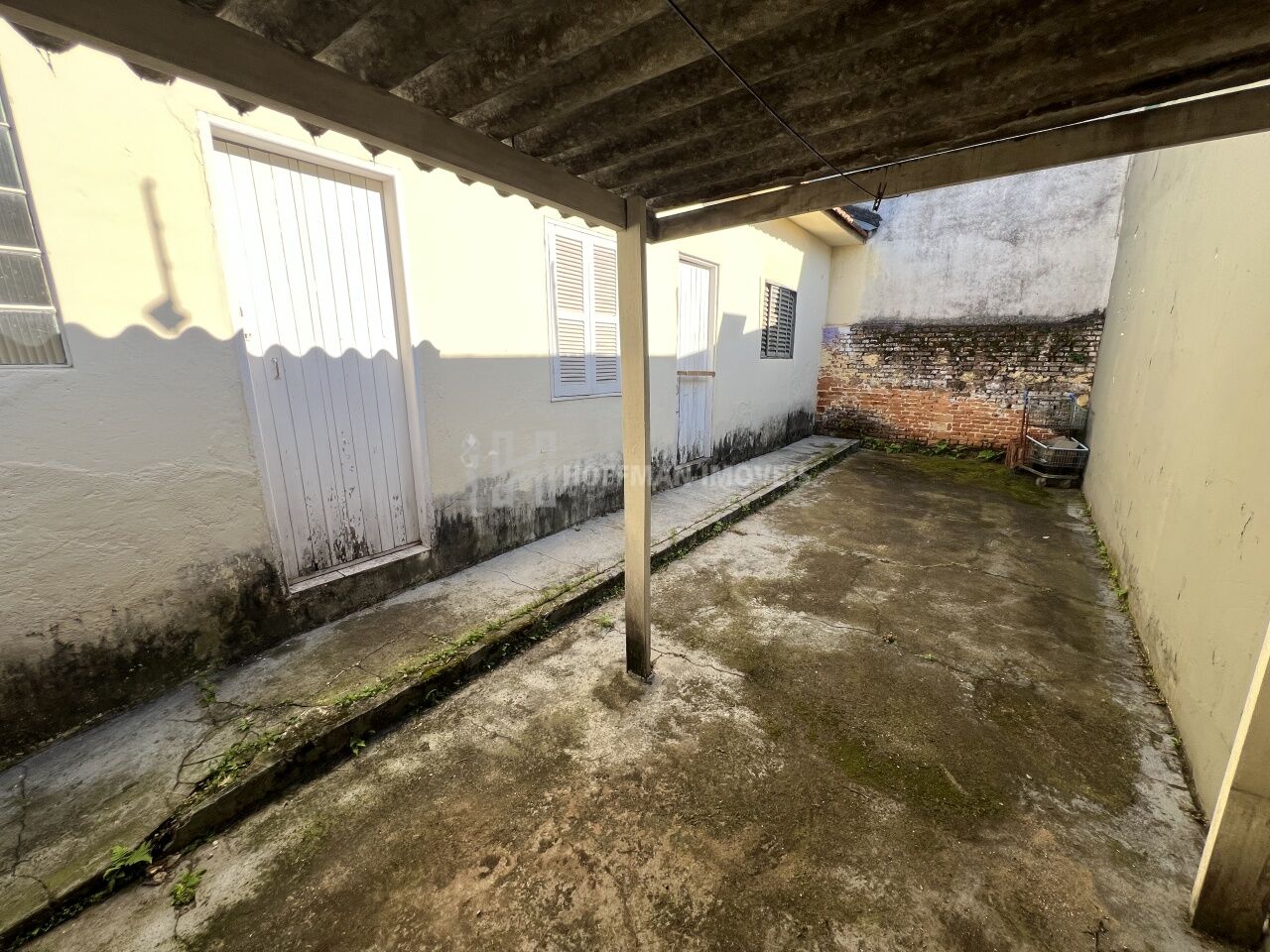 2 Casas para Locação - Santa Maria