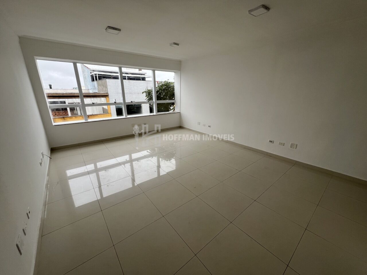 Sala Comercial para Locação - Nova Gerty