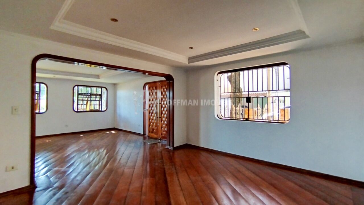 Sobrado para Venda - Santa Maria