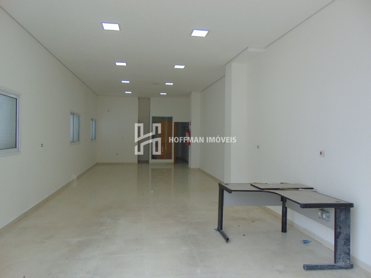 Sala Comercial para Locação - Nova Gerty