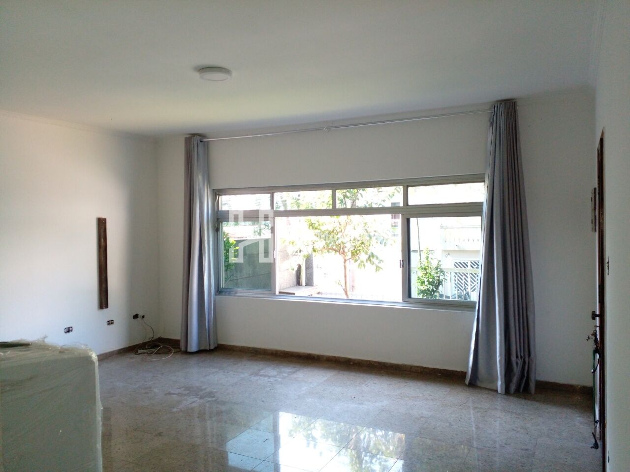 Casa para Venda - Parque Erasmo Assunção