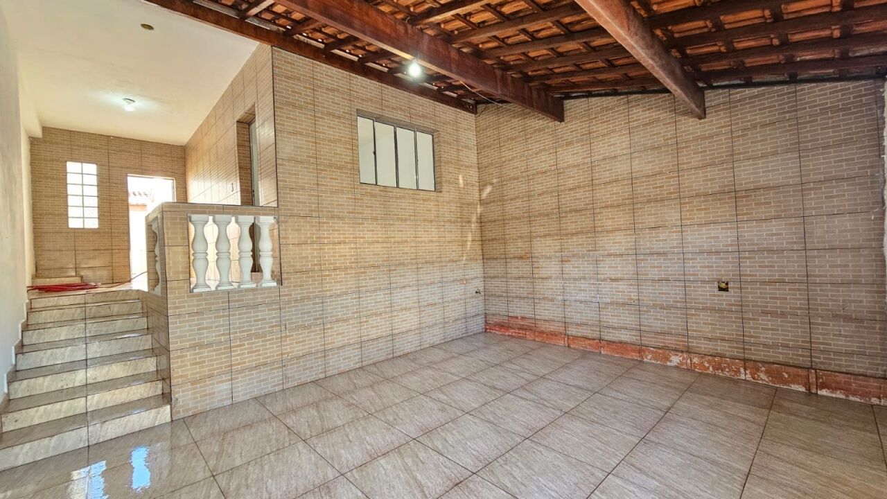Casa de Vila para Venda - Cézar de Souza