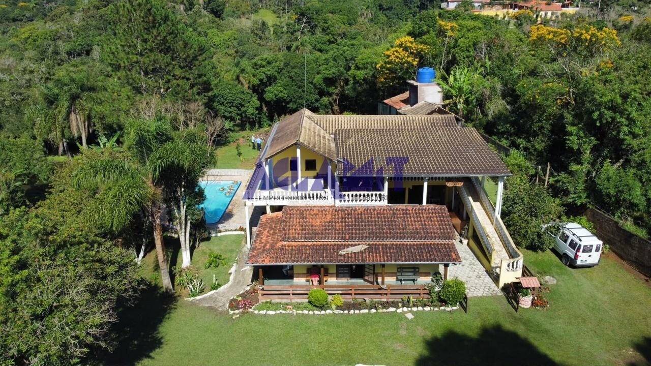 Sítio, 5 quartos, 10000 m² - Foto 1