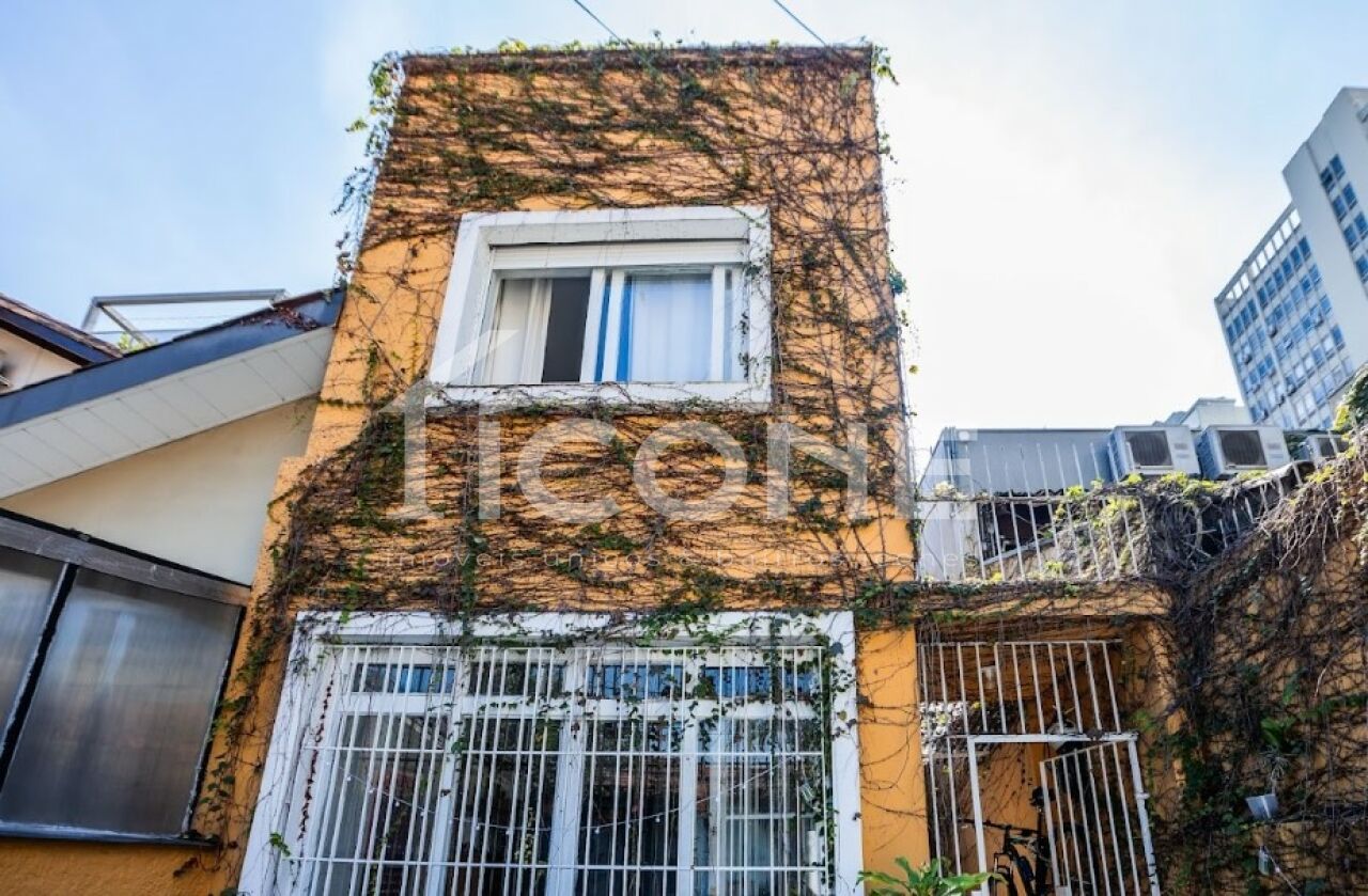 Casa Assobradada para Venda - Jardim Paulistano