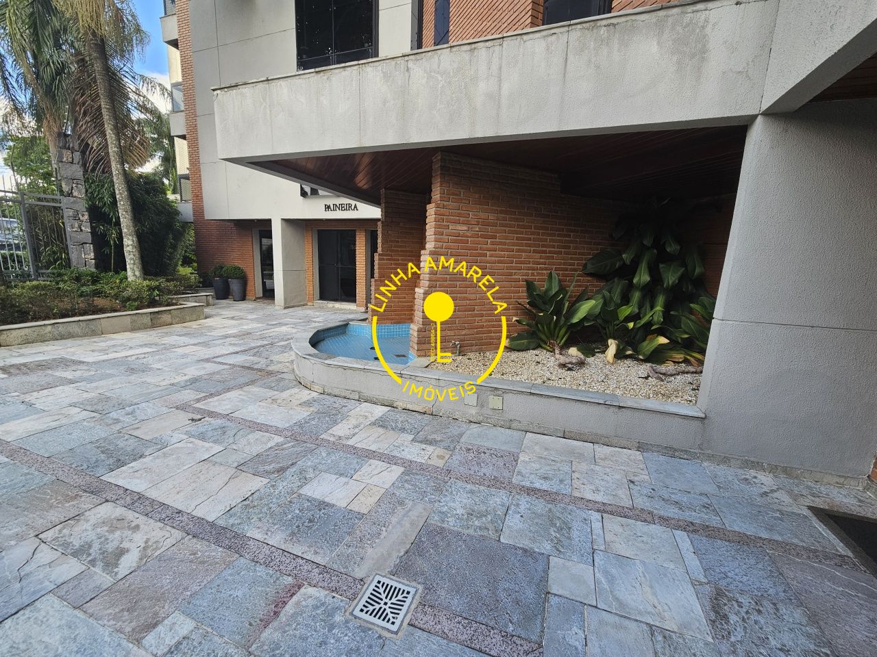 Foto 34 — Apartamento em Jardim Leonor