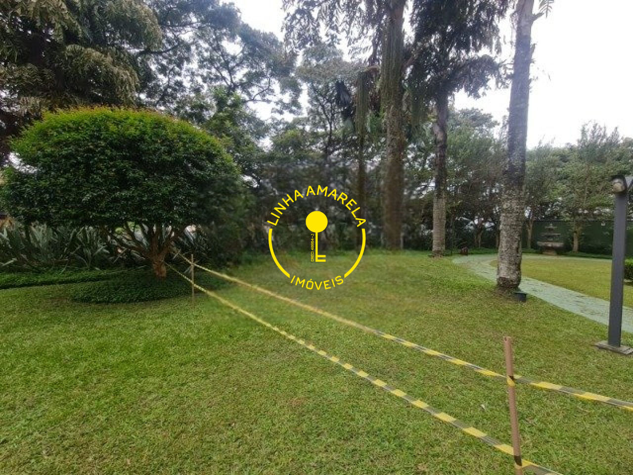 Foto 35 — Apartamento em Jardim Leonor