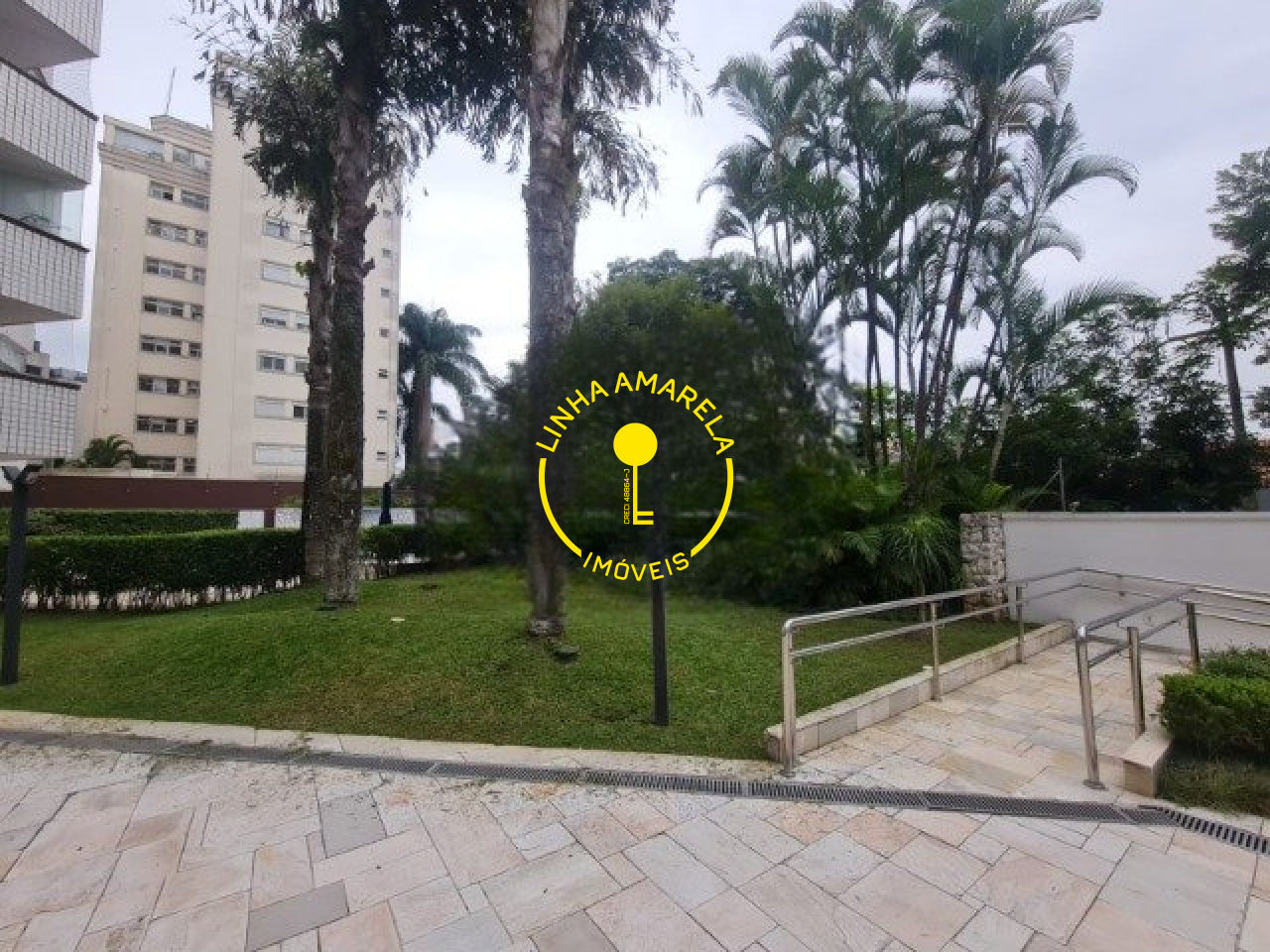 Foto 36 — Apartamento em Jardim Leonor