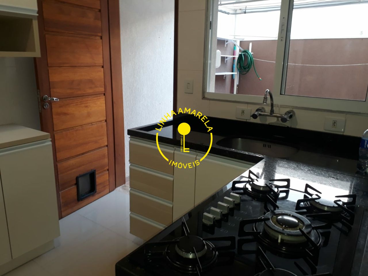 Foto 7 — Condomínio em Jardim Peri Peri