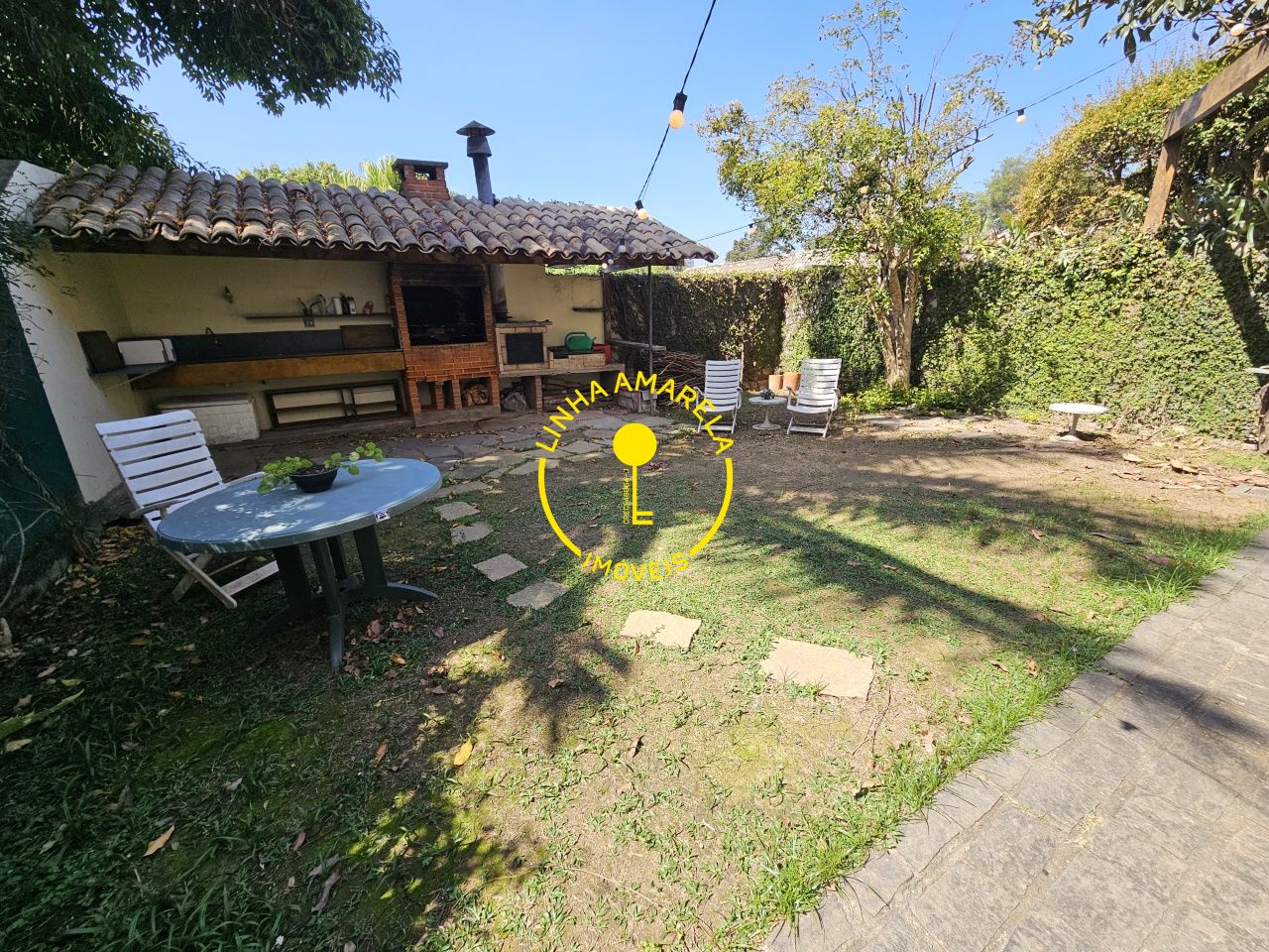 Foto 4 — Sobrado em Jardim Leonor