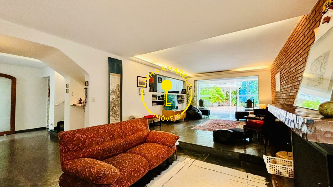 Foto 4 — Sobrado em Jardim Leonor