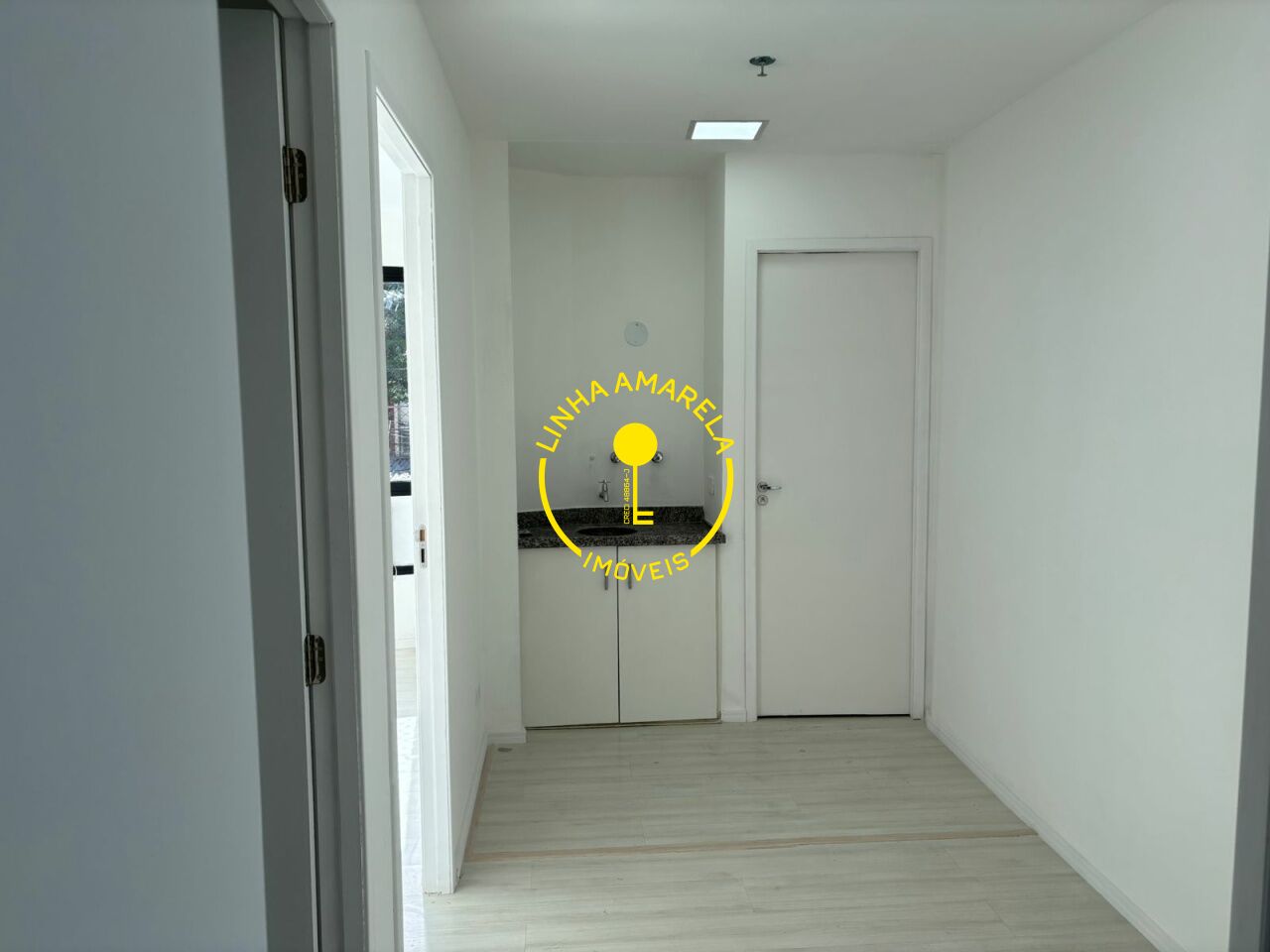 Foto 6 — Conj. Comercial em Jardim Vazani