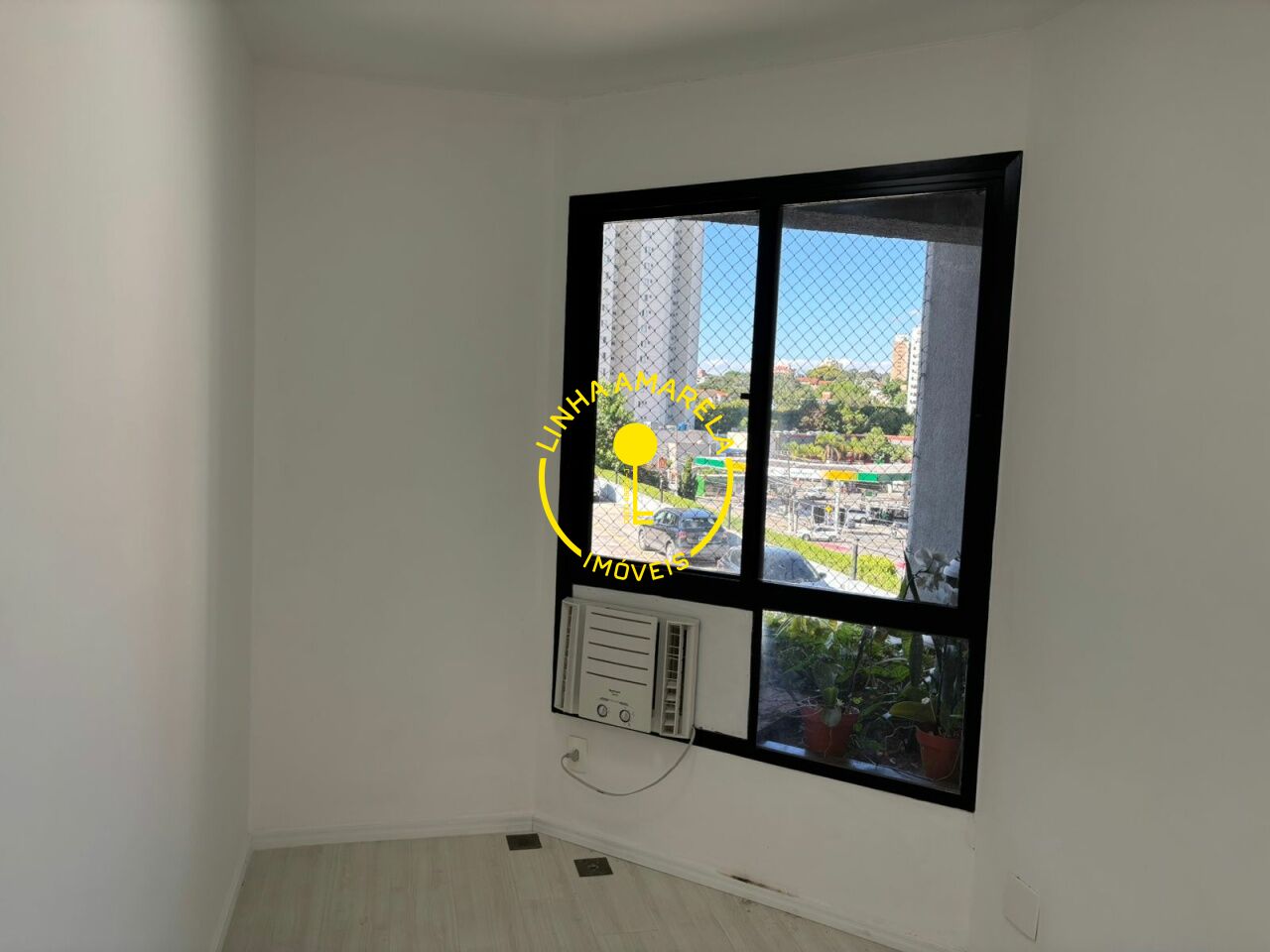 Foto 3 — Conj. Comercial em Jardim Vazani