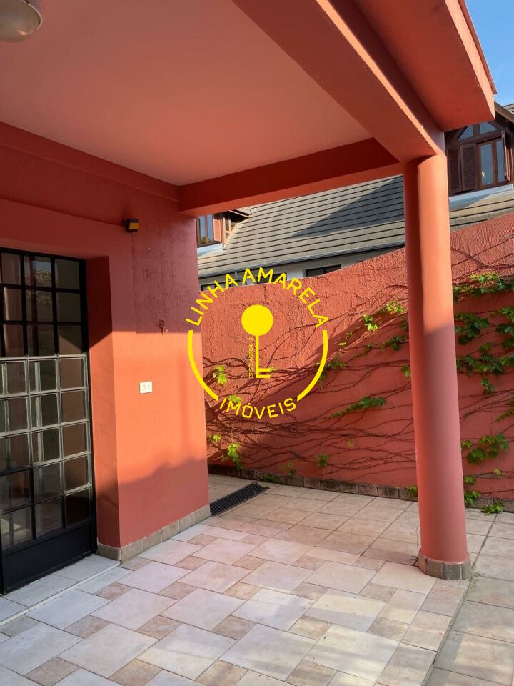Foto 5 — Sobrado em Jardim Leonor