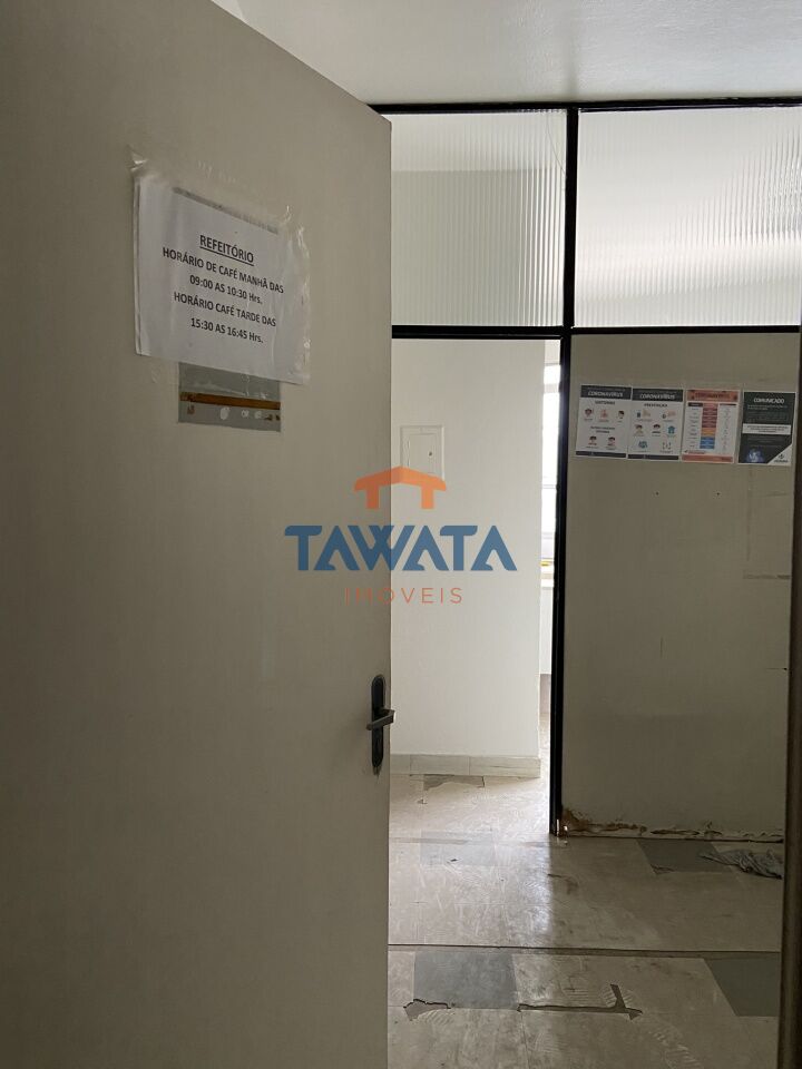 Sala Comercial - Av. Latinos - Oportunidade