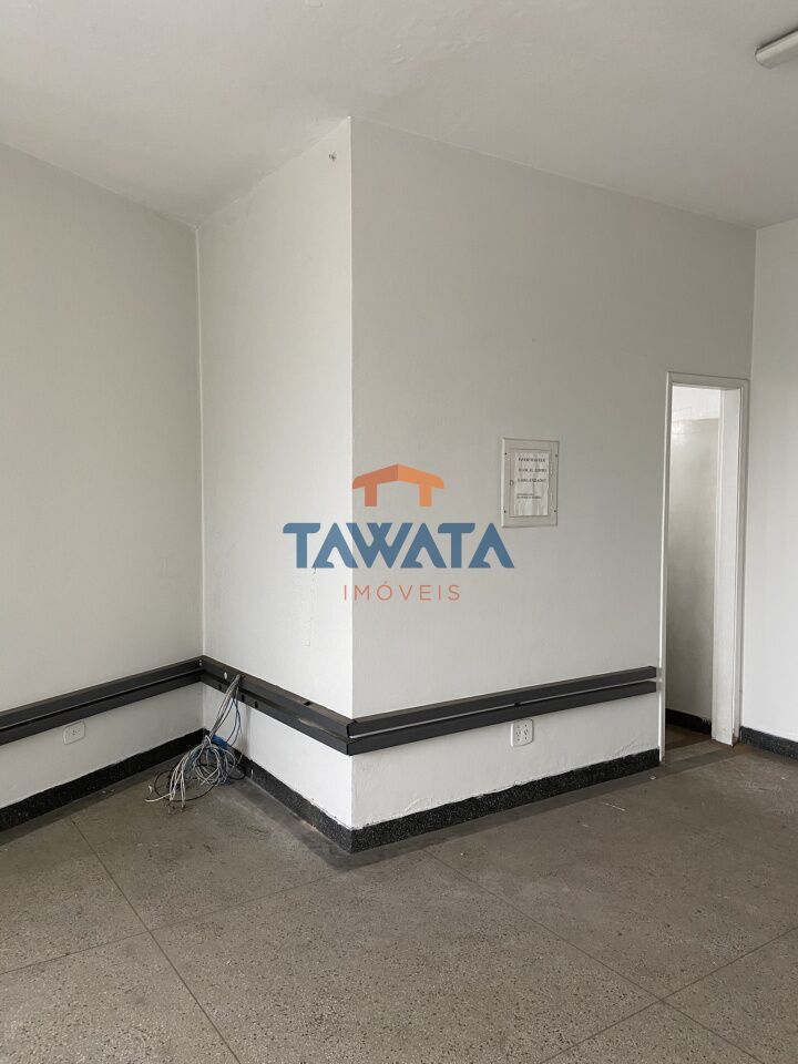 Sala Comercial - Av. Latinos - Oportunidade