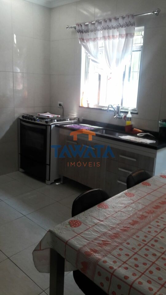 Venda - Imóvel com 05 casas - 225,00m² de construção - Jd. Sta. Terezinha