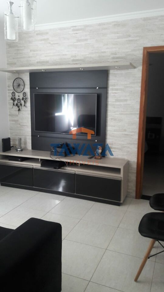 Venda - Imóvel com 05 casas - 225,00m² de construção - Jd. Sta. Terezinha