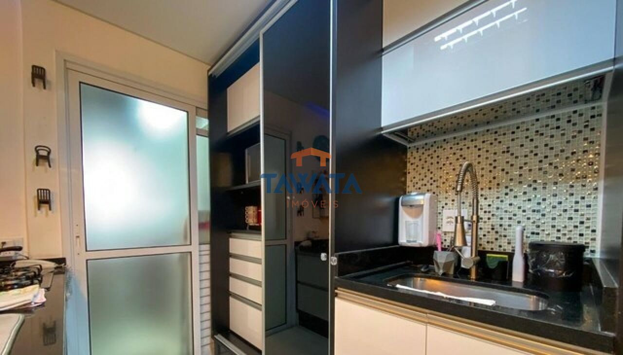 APARTAMENTO À VENDA NO TATUAPÉ