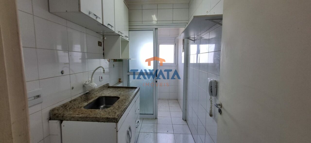 APARTAMENTO À VENDA NA VILA CARRÃO