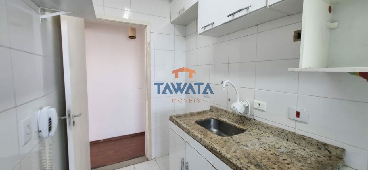 APARTAMENTO À VENDA NA VILA CARRÃO