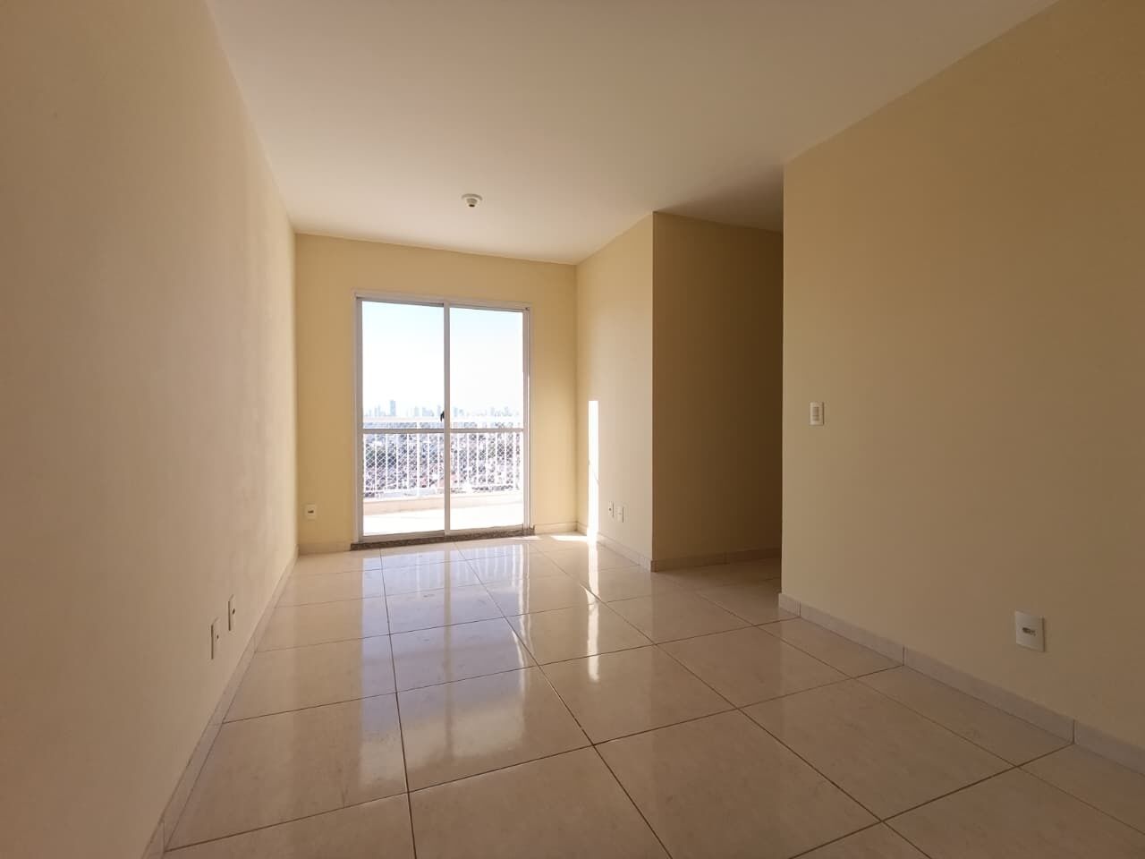 Apartamento para Locação - Vila Santa Clara