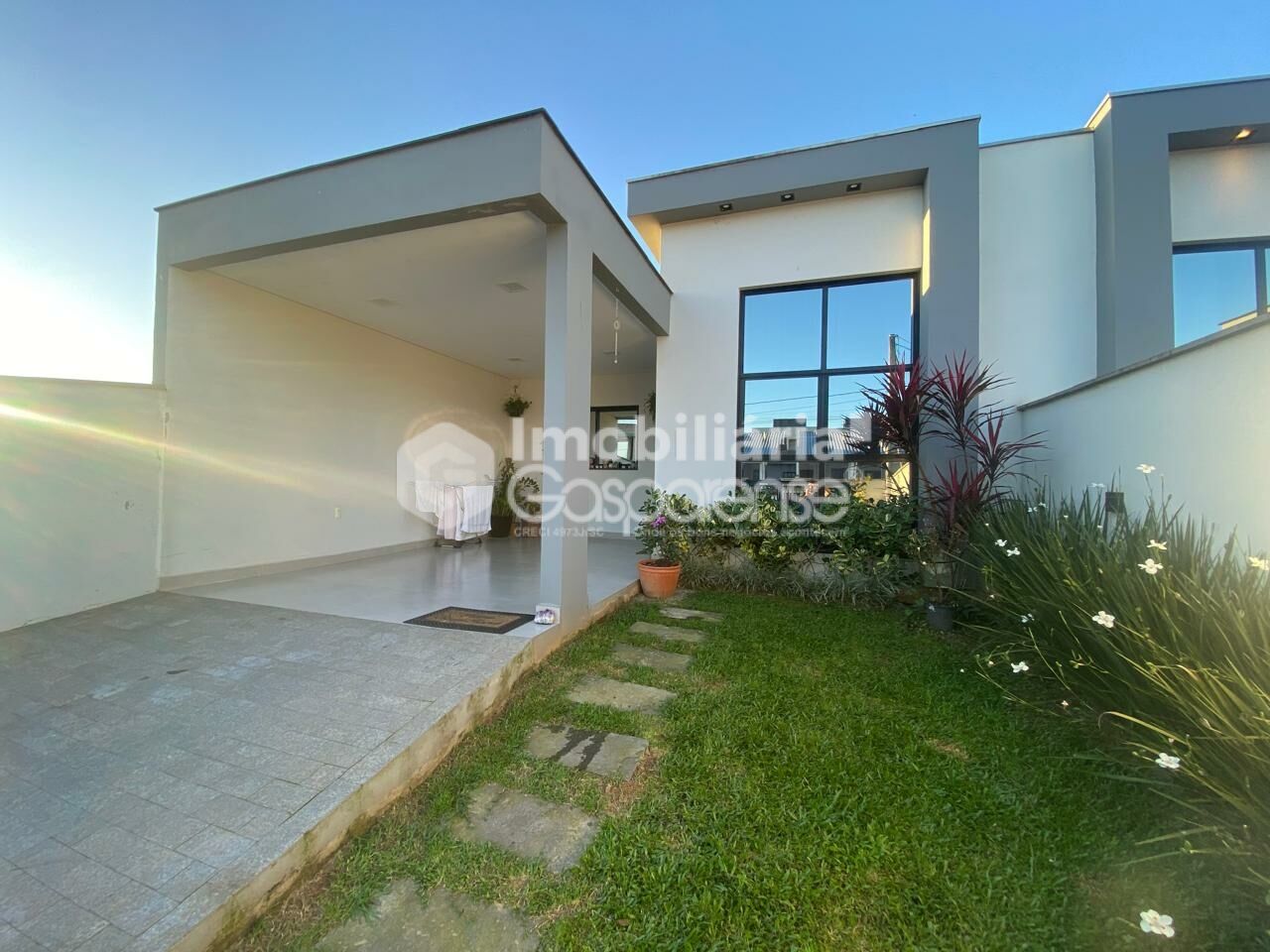 Casa Térrea para Venda - Santa Terezinha
