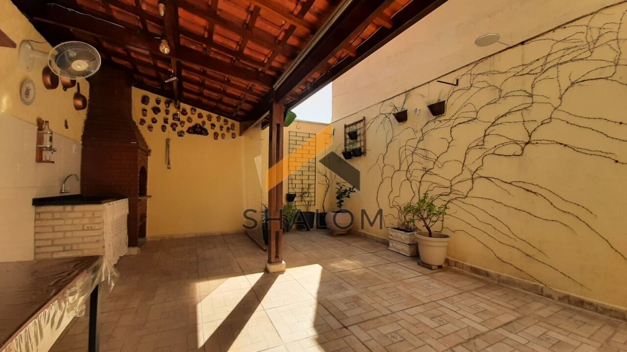 Sobrado para Venda - Jardim Jussara