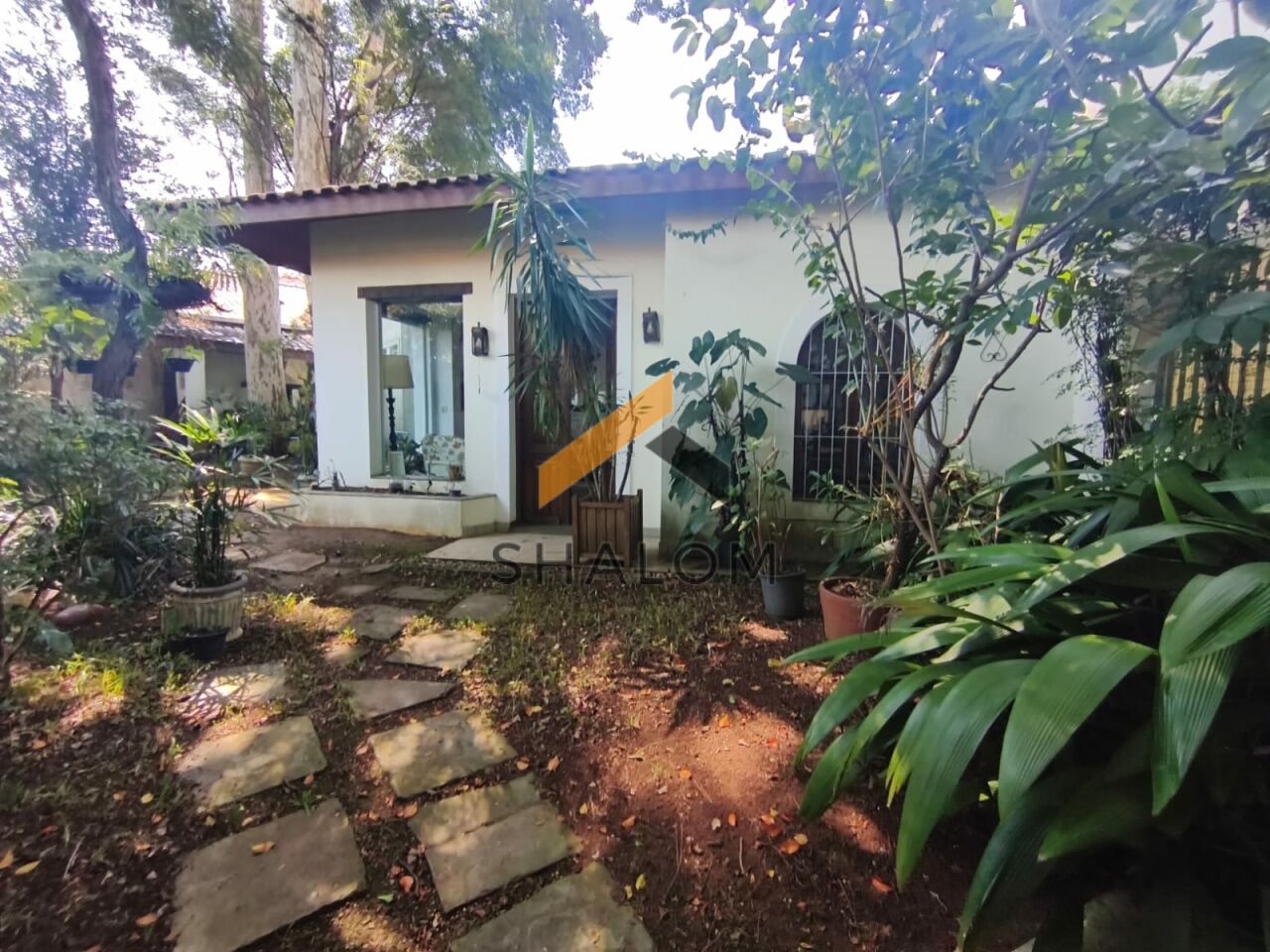 Casa Térrea para Venda - Caxingui