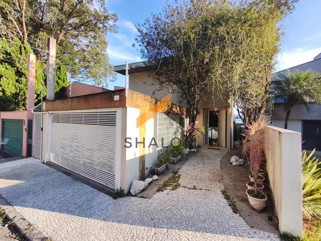 Sobrado para Venda - Jardim Leonor