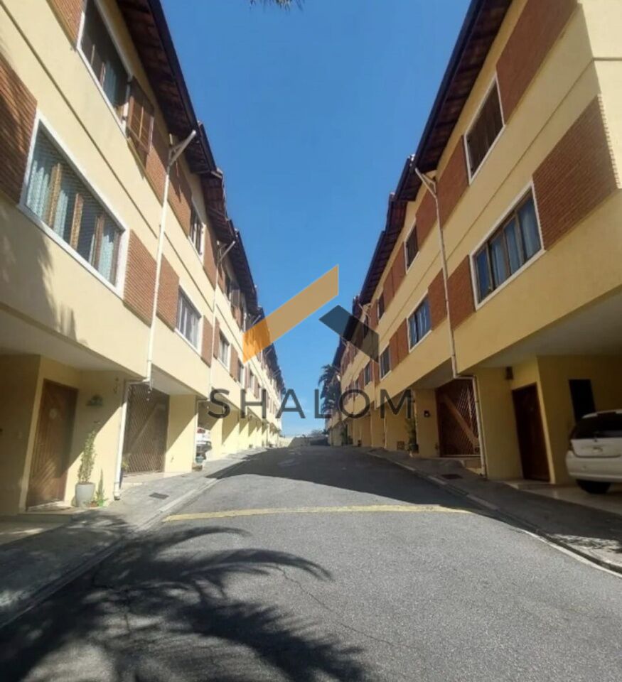 Condomínio para Venda - Vila Gomes