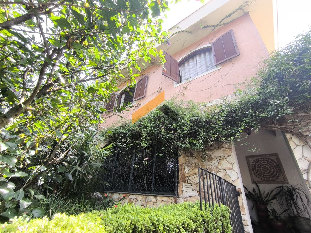 Sobrado para Venda - Instituto de Previdência