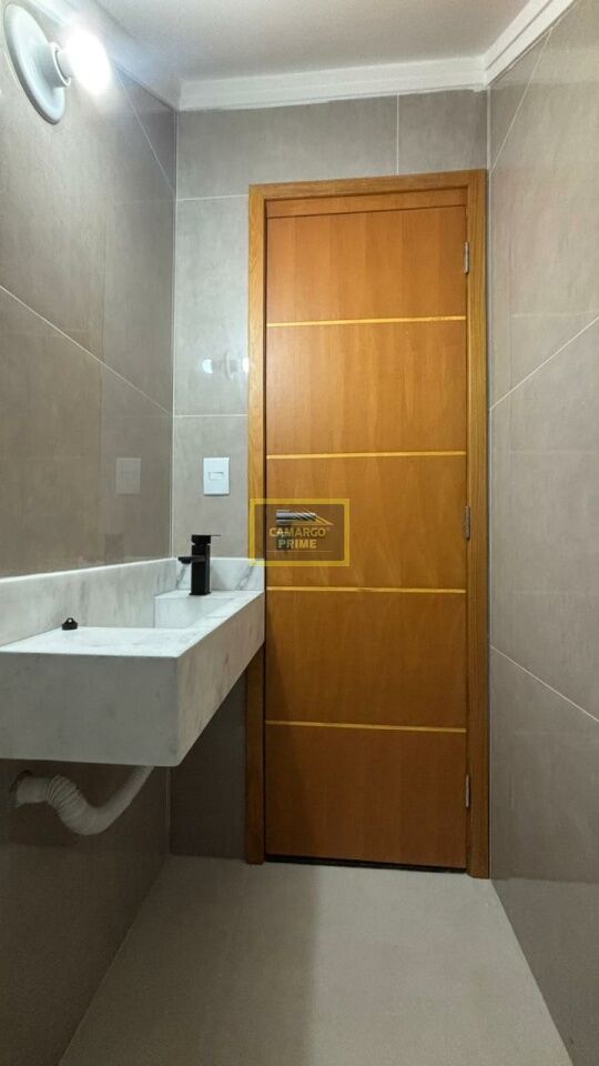Foto 8 - EB100202