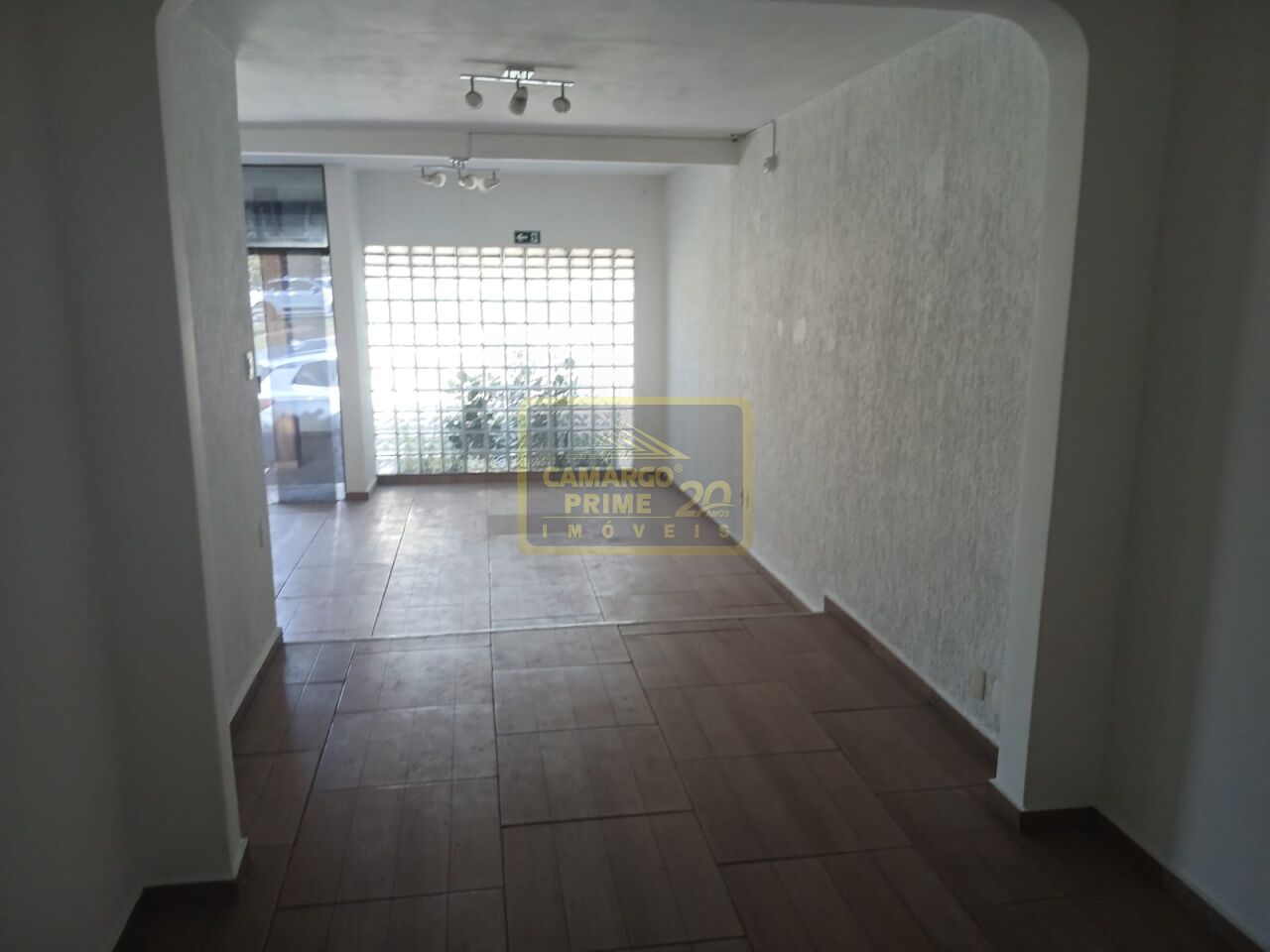 Comercial — foto 2
