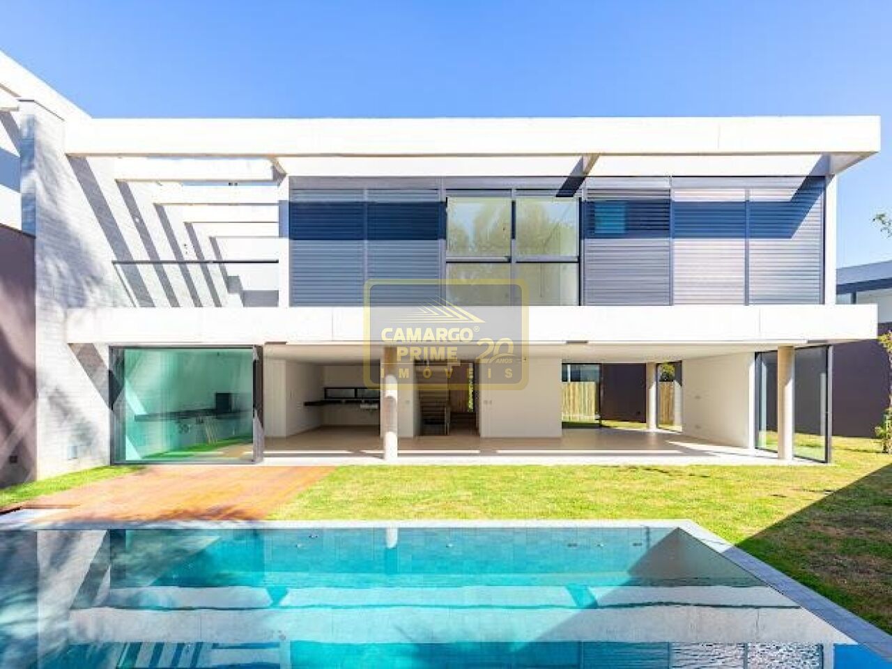 Residencial - Sobrado — foto 1