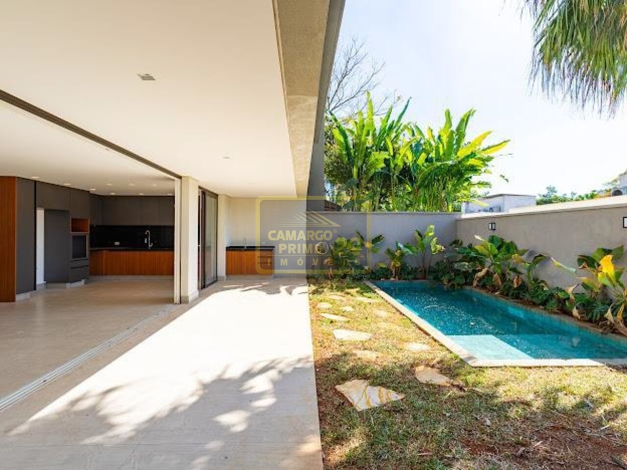 Residencial - Sobrado — foto 2