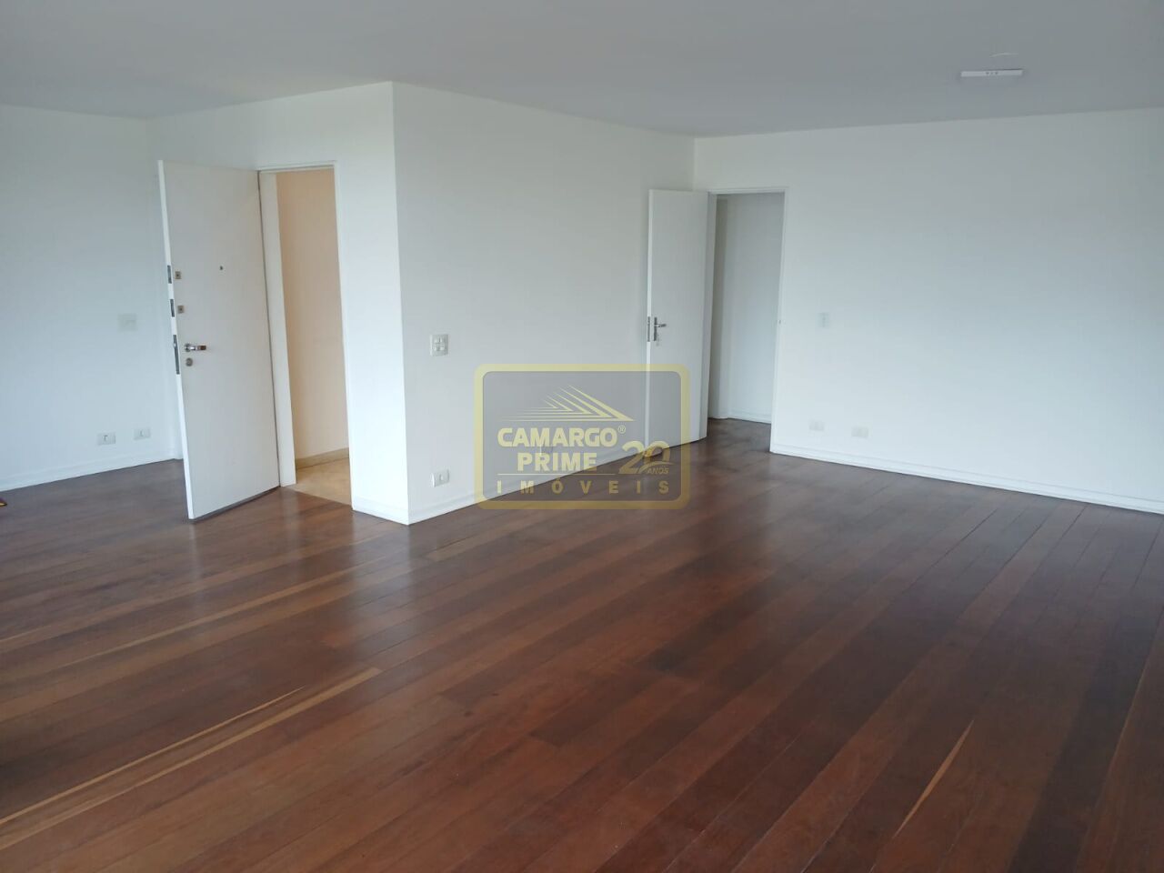 Residencial - Apartamento — foto 1