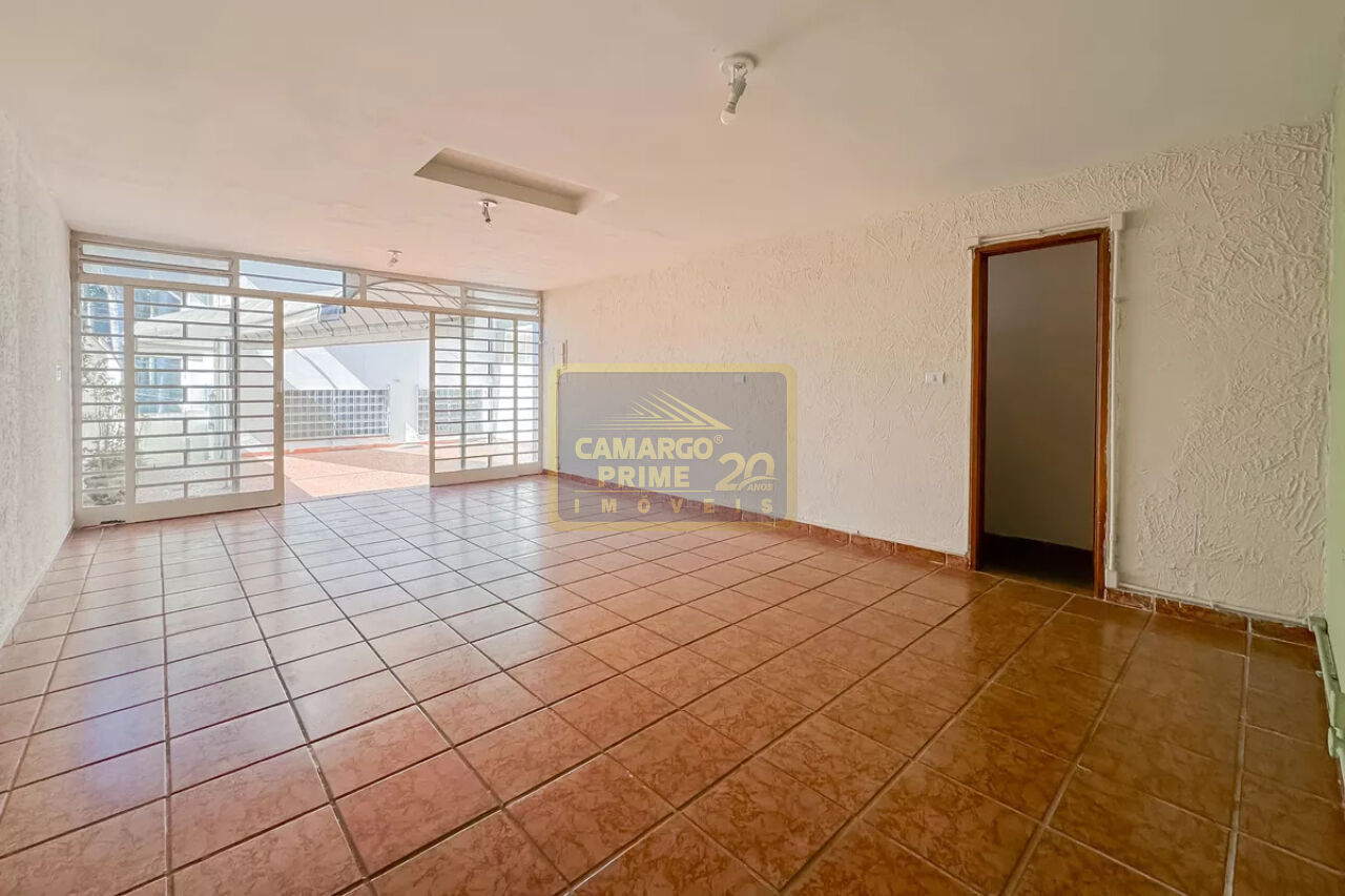 Comercial — foto 1