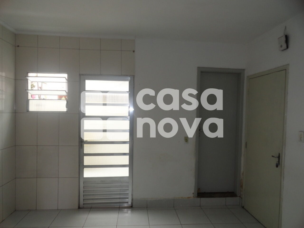 Condomínio para Locação - JARDIM BRASIL ZONA NORTE