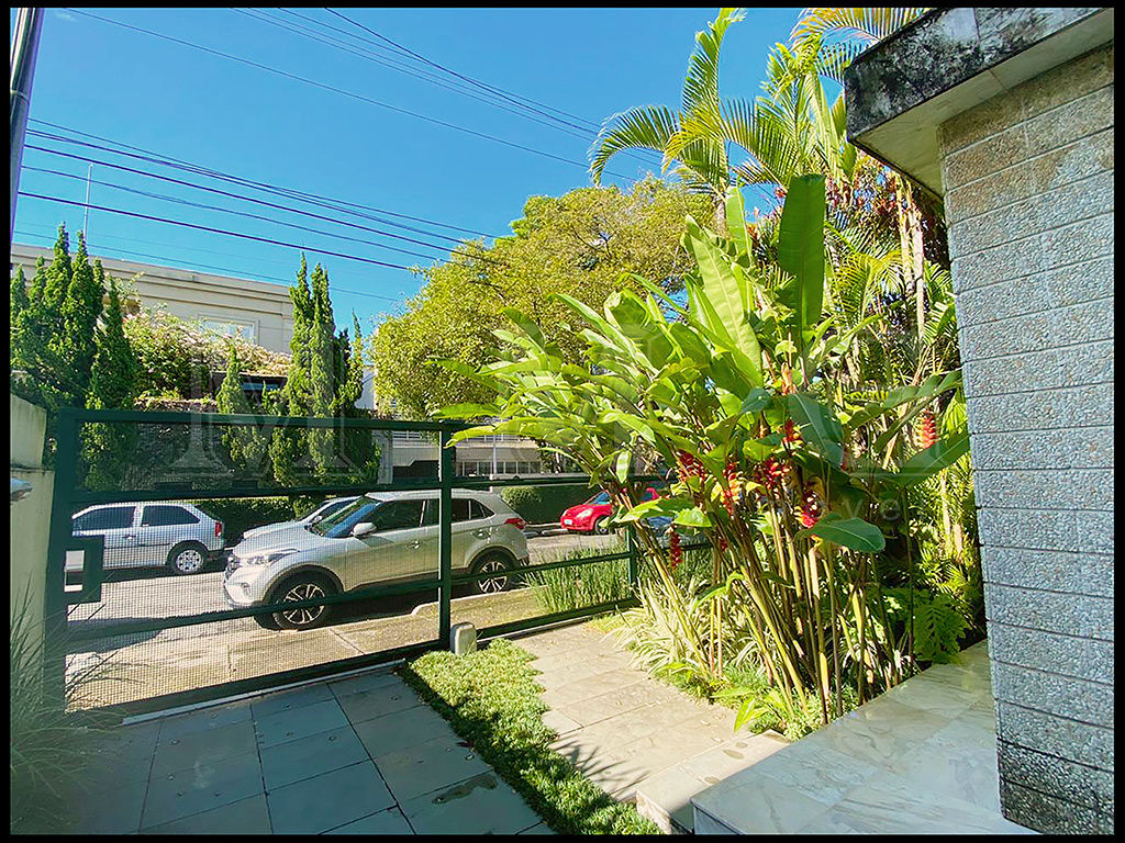 Sobrado para Venda - Jardim Luzitânia