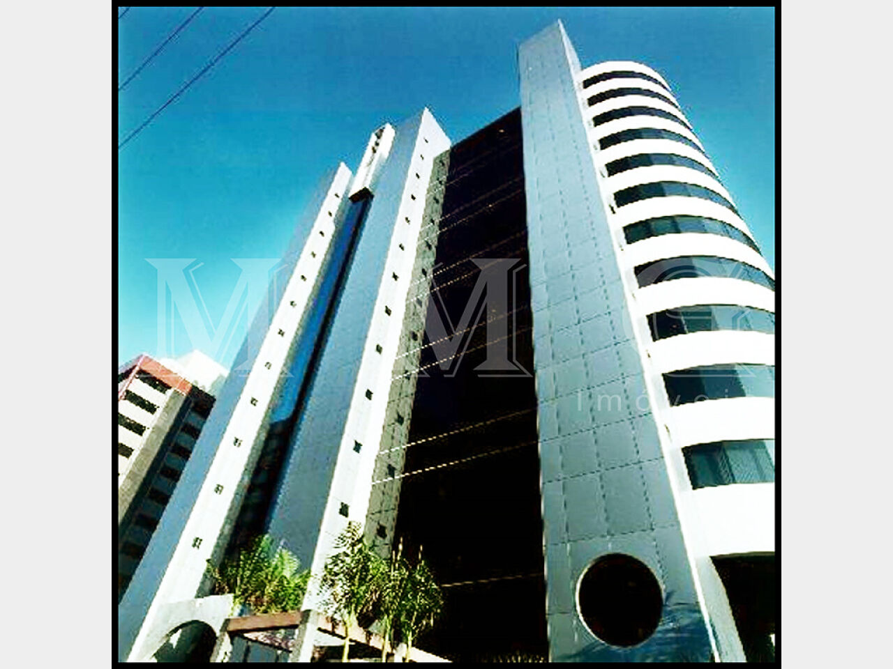 Conj. Comercial para Venda - Cidade Monções