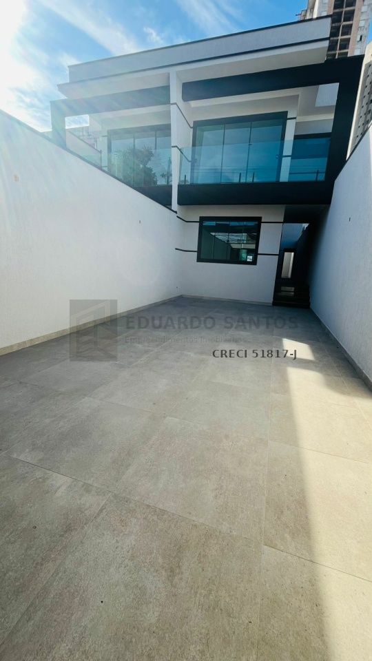 Sobrado para Venda - Jardim Vila Galvão