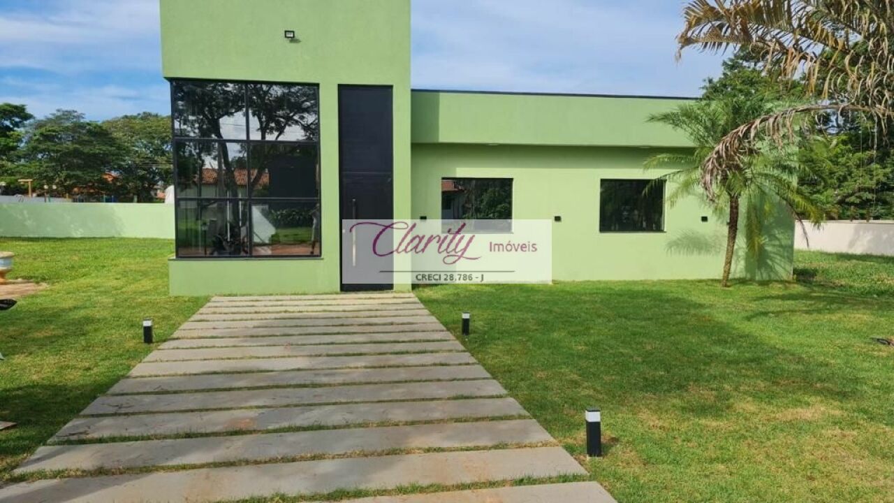 Casa Assobradada para Venda - Centro