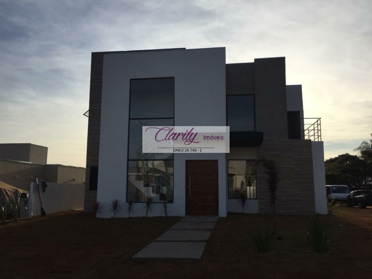 Casa Assobradada para Venda - Paranapanema