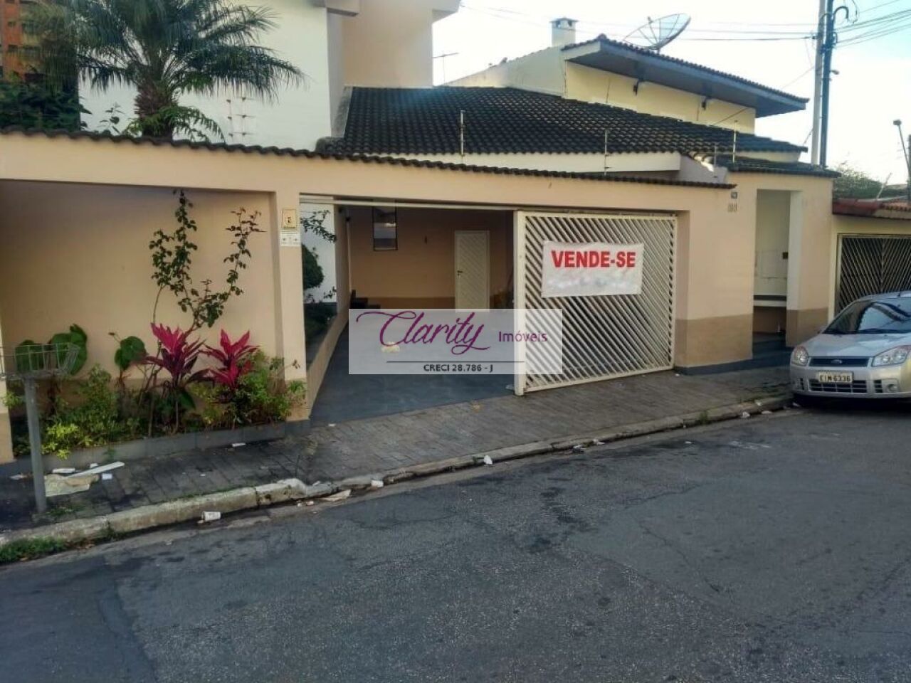 Casa Assobradada para Venda - Jardim Maria Helena