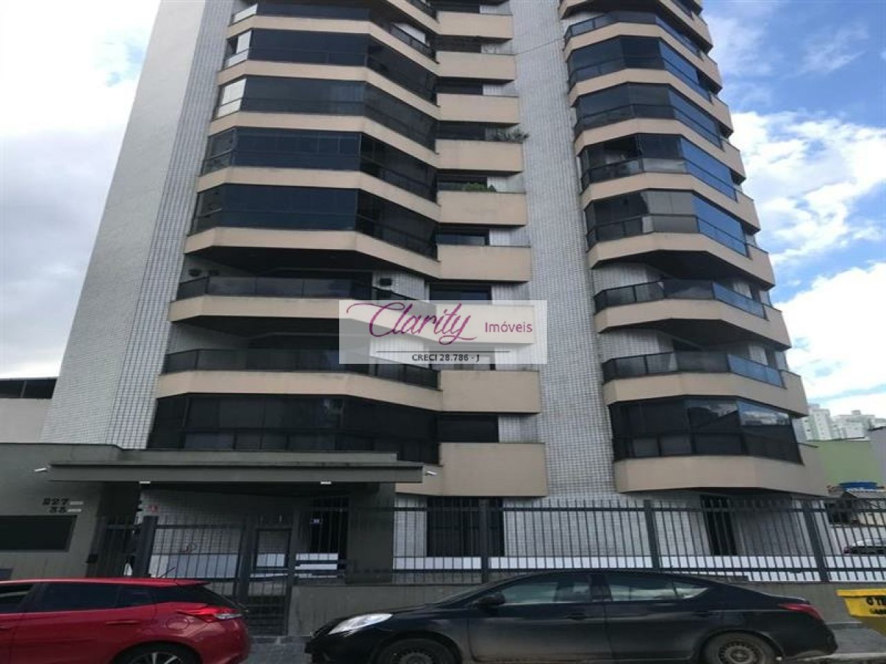 Apartamento para Venda - Jardim Zaira